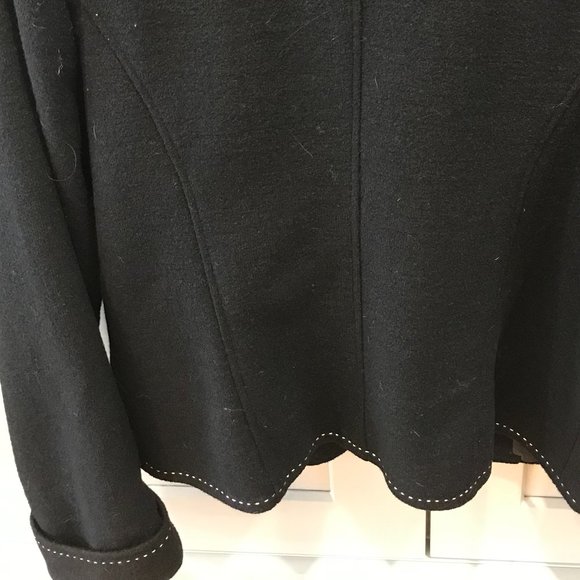 Ladies Wool Asymmetrical collar Blazer - Picture 4 of 7